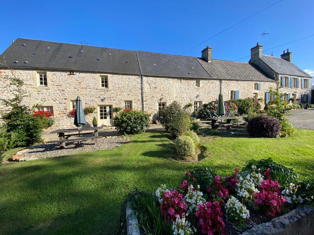 La Lande Guest House Bricquebec Exterior photo